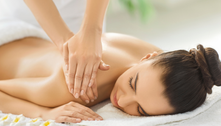 Massagem profissional: saiba tudo sobre a profissão